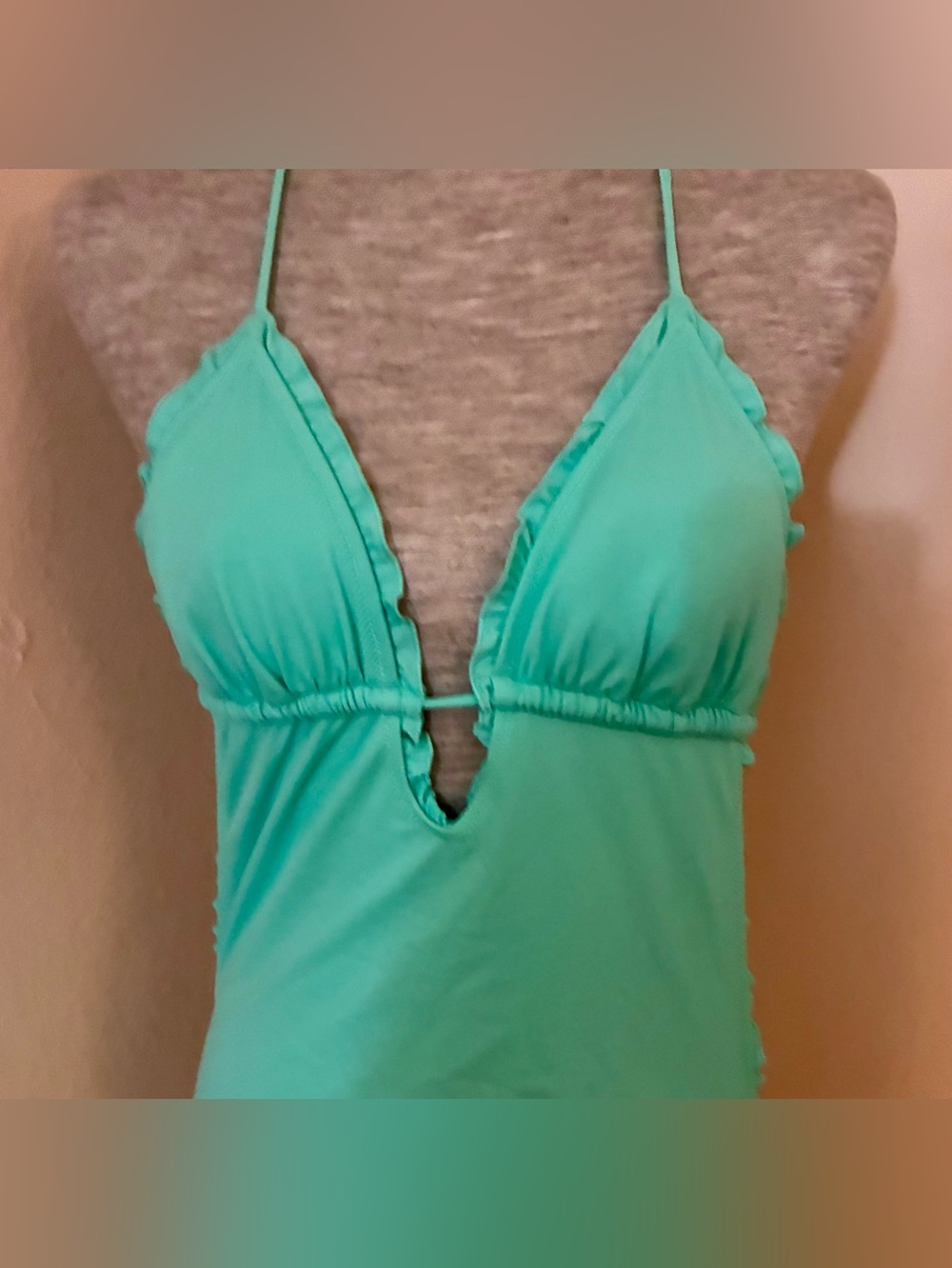 PINK / VICTORIA SECRET Women’s Aqua Plunge bathing suit 🌺